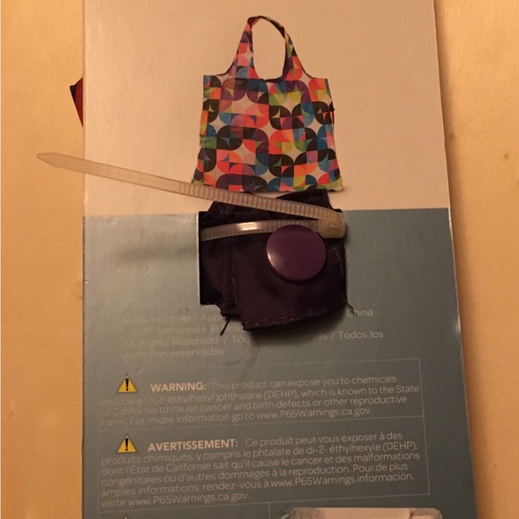 Samsonite Foldable Shopping Bag Satchel Mod Retro Geometric Pattern Razzmatazz - Picture 4 of 5